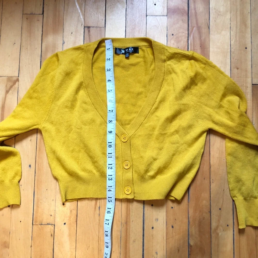 Medium New Mustard Retro Cropped 3/4 Sleeve Mak Cardigan ModCloth - Picture 4 of 6